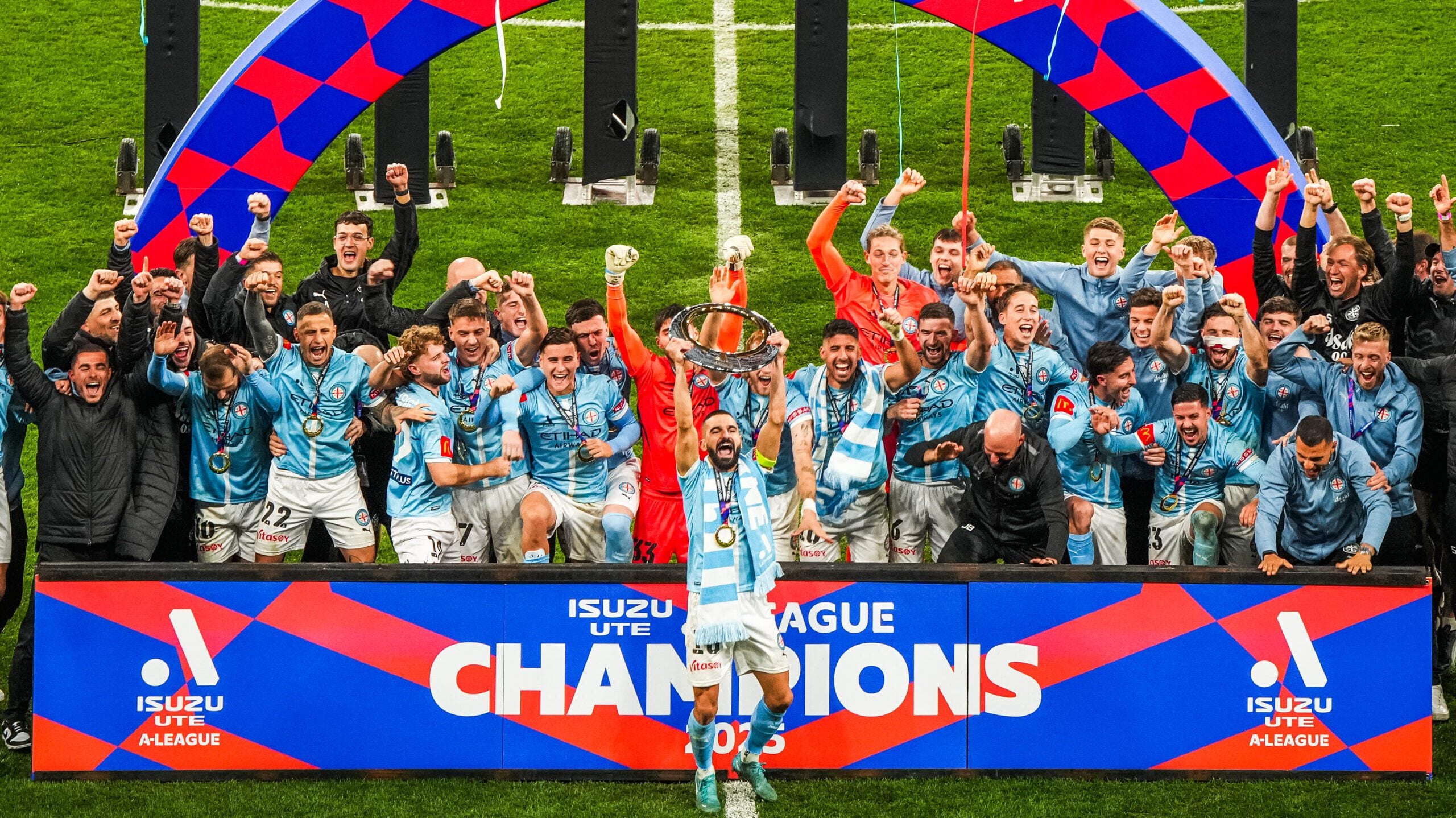 Dua Tim Australia Terpuruk Tanpa Playoff, Empat Laga Penutup A-League Jadi Ujian Harga Diri