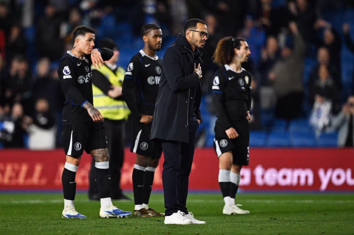 Chelsea Bidik Fabregas Gantikan Rosenior, Misi Menyelamatkan Musim di Tengah Krisis