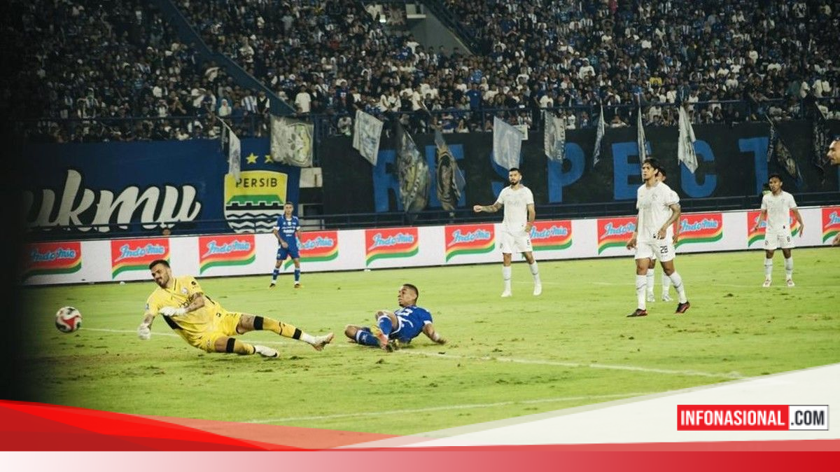 Jung Dan Tanque Jadi Senjata Persib Di GBLA, Perebutan Puncak Klasemen Makin Memanas