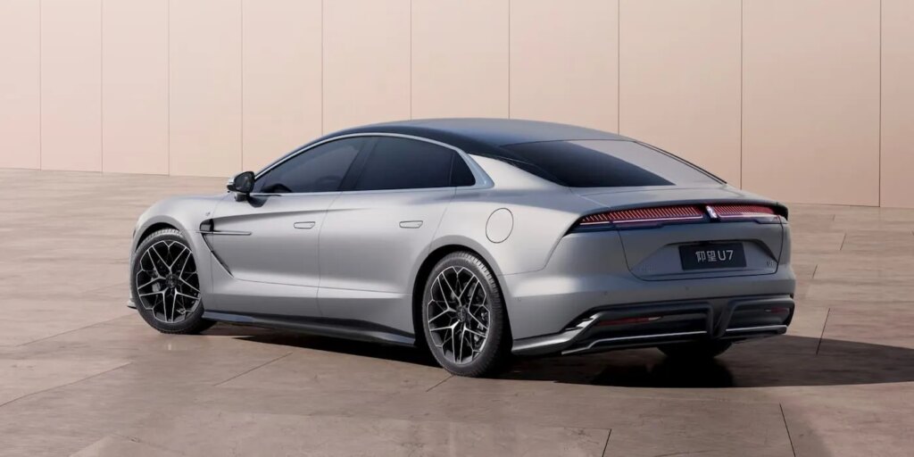 BYD Balik Arah Total, Fang Cheng Bao Bawa Supercar 1.000 HP dan Tiga Sedan EV Baru