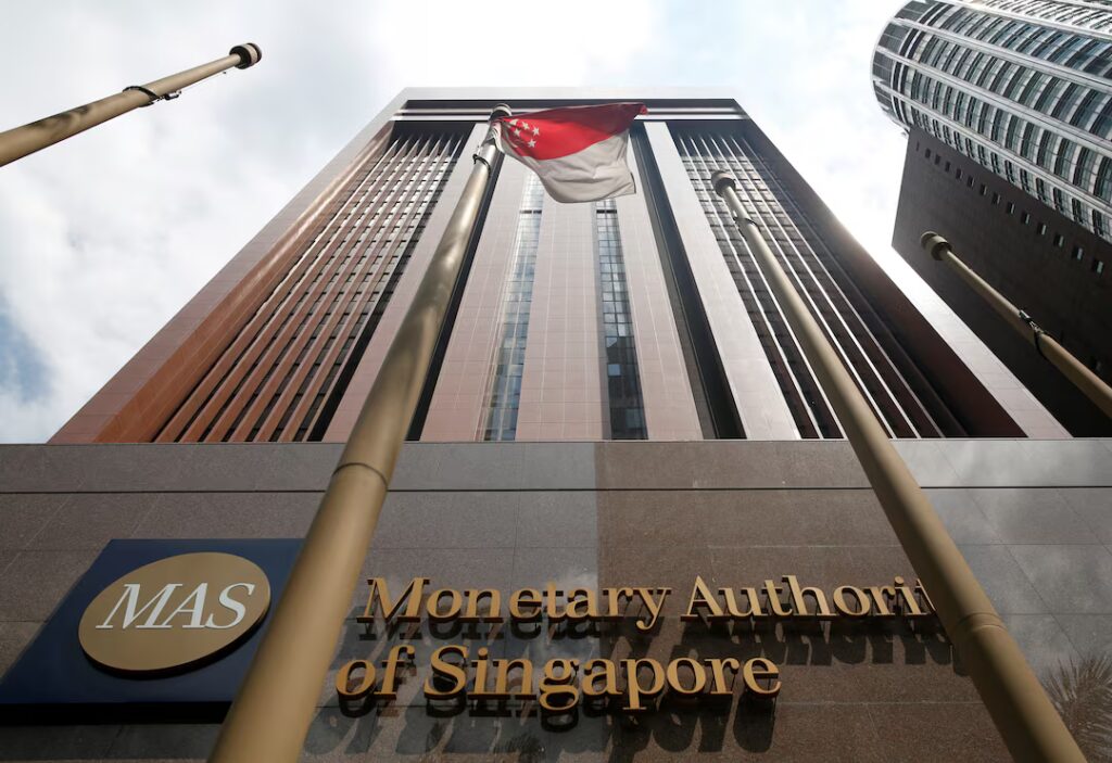 Taipan Singapura Gugat Bank Rp16 Triliun, Runtuhnya NewSat Picu Tuduhan Pendanaan Diputus Sepihak