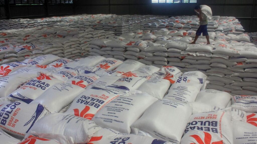 100 Gudang Modern Bulog Dibangun, Rp5 Triliun untuk Atasi Krisis Kapasitas Beras Nasional