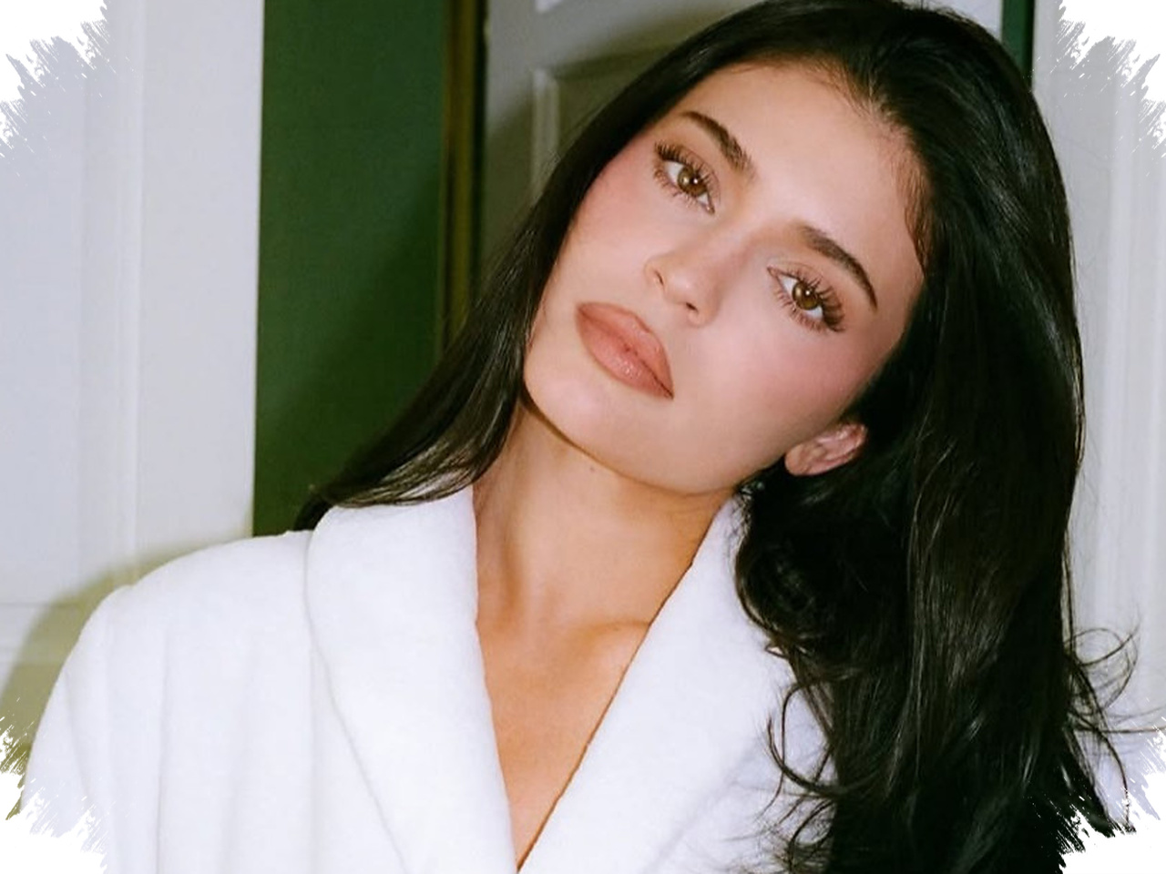 Mantan ART Gugat Kylie Jenner, Tuduhan Pelecehan di Rumah Mewah yang Mengguncang Hidden Hills