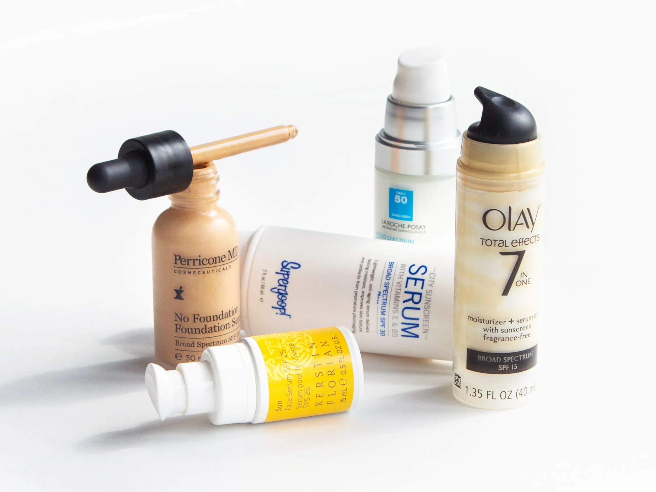 5 Sunscreen Serum Terbaik yang Ringan, Ada yang Lawan Blue Light dan Jaga Skin Barrier