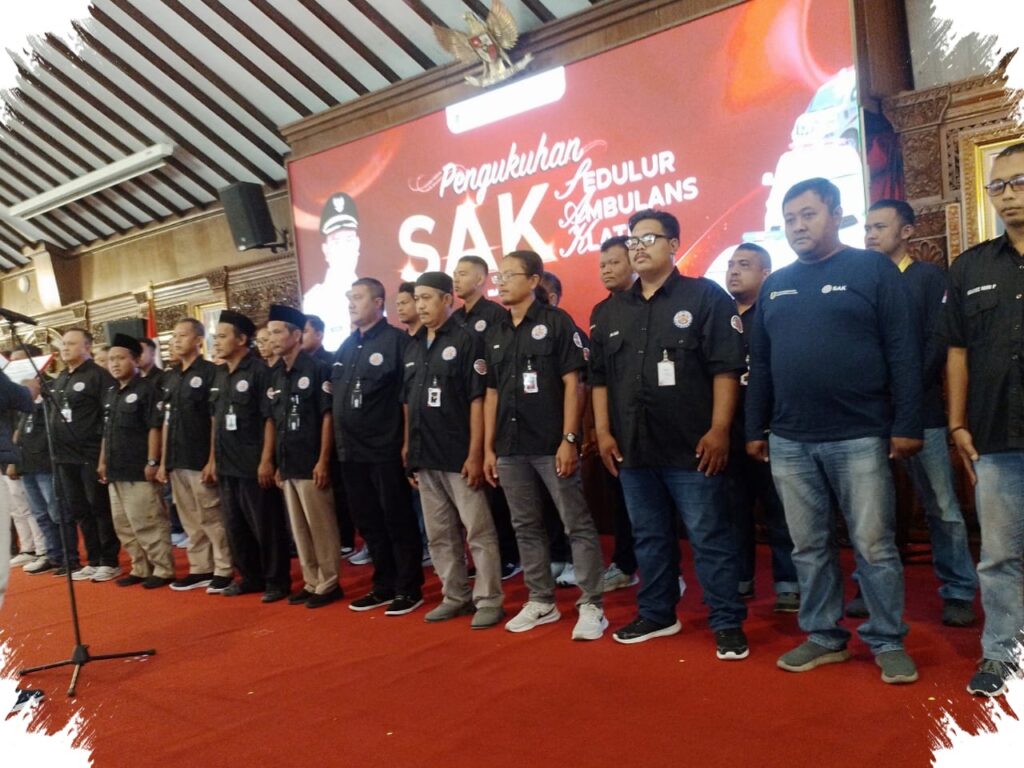 Bupati Kukuhkan Sedulur Ambulans Klaten, 185 Armada Gratis Siap Jadi Garda Layanan Warga