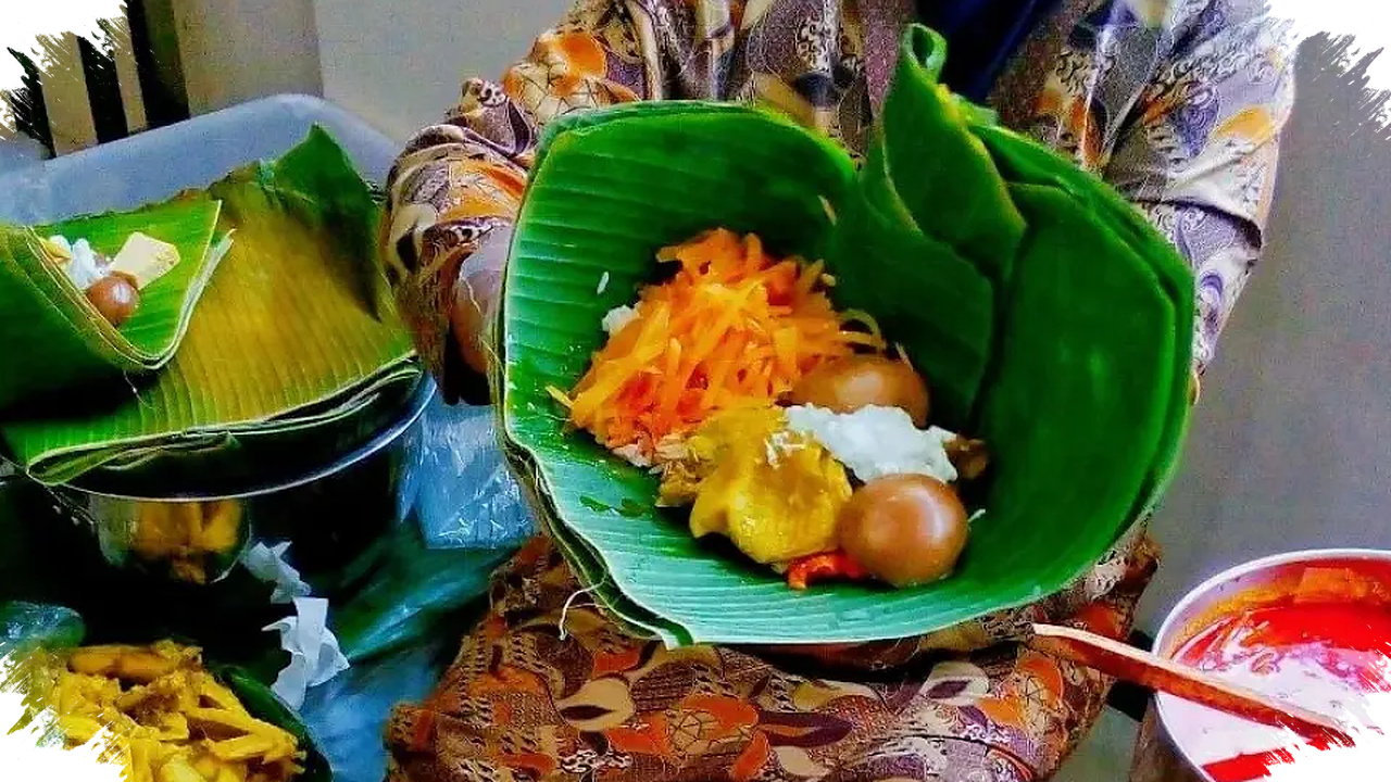 7 Tempat Nasi Liwet Tradisional Solo, Jejak Rasa yang Bertahan di Pincuk Daun Pisang