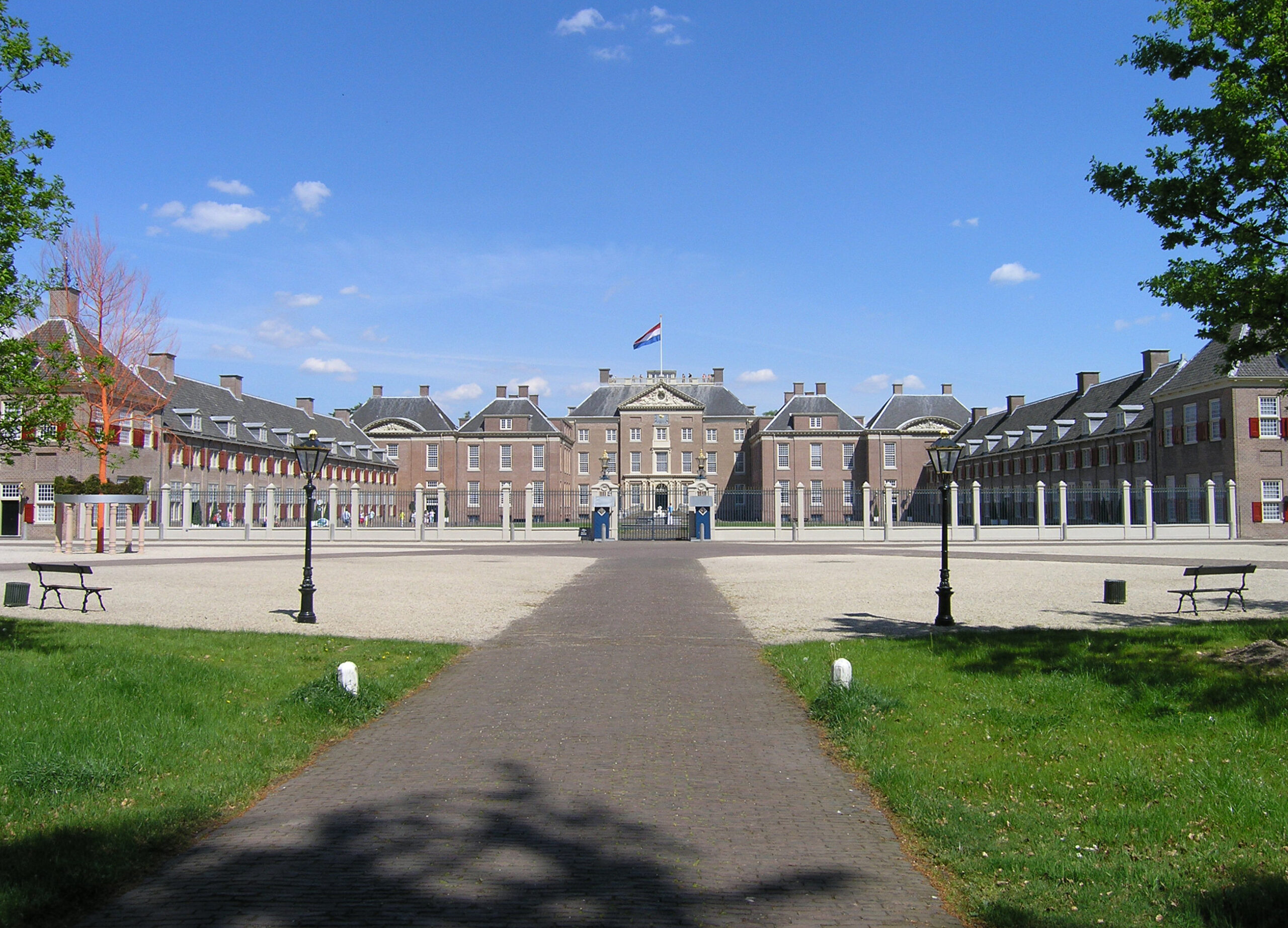 Het Loo, Istana Sunyi yang Menyimpan Jejak Kuasa Monarki Belanda