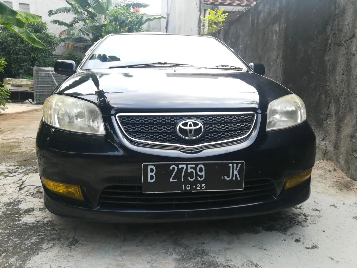 Harga Mobil Bekas 2026 Terasa Tak Masuk Akal, Innova 2005 Rp80 Jutaan Menyusul Brio dan Vios