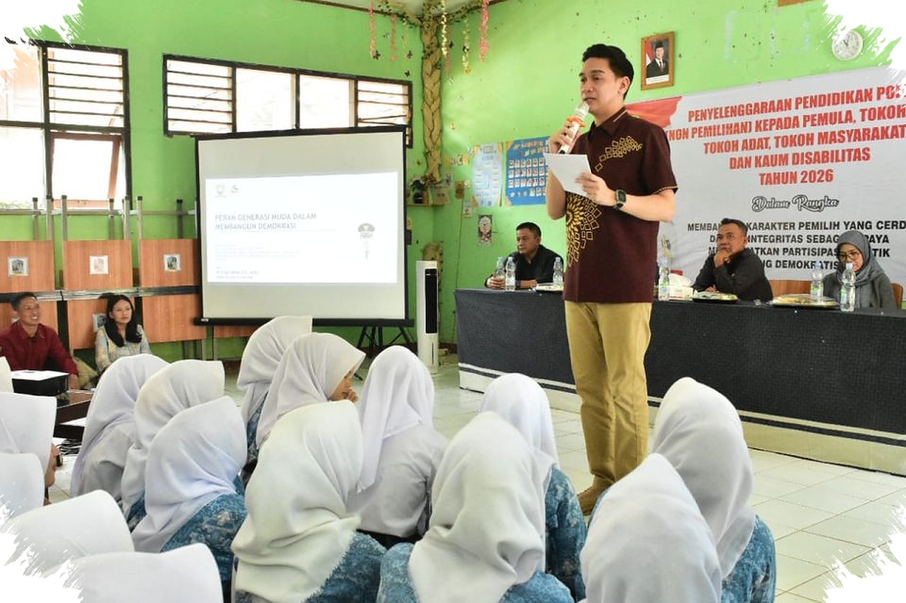 Sumedang Bentuk Pemilih Pemula Kritis, Pendidikan Politik Jadi Bekal Demokrasi Muda