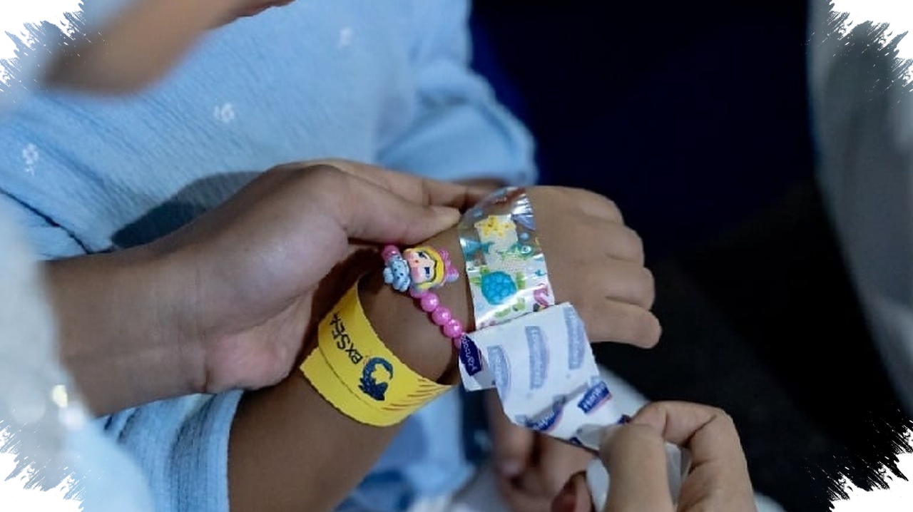 Anak Aktif Mudah Lecet, Plester Tahan Air Ini Bikin Luka Tetap Nyaman Saat Bermain