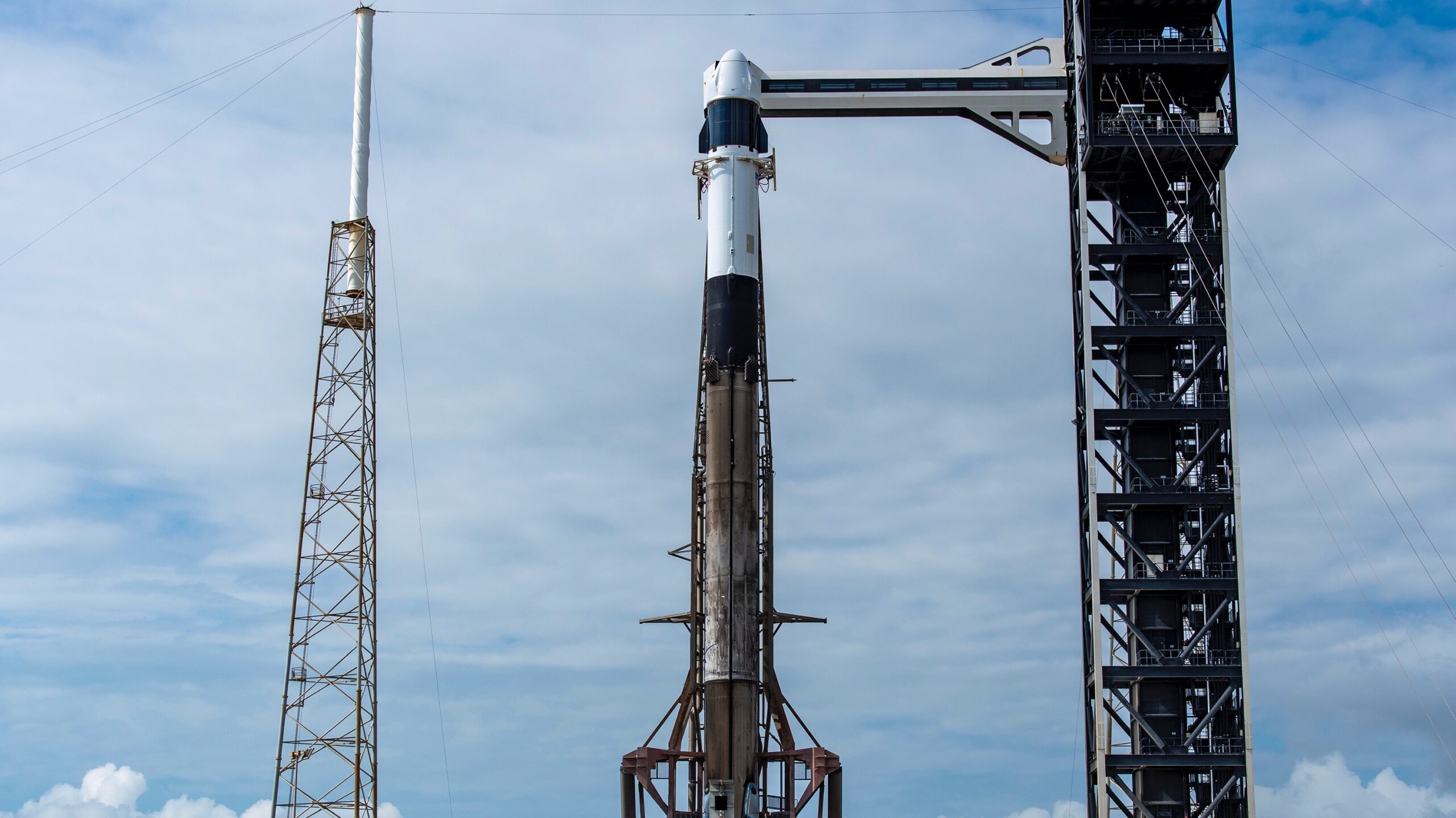 SpaceX Siap Uji Roket Terkuatnya, 12 Perubahan Ini Bisa Ubah Lomba ke Bulan