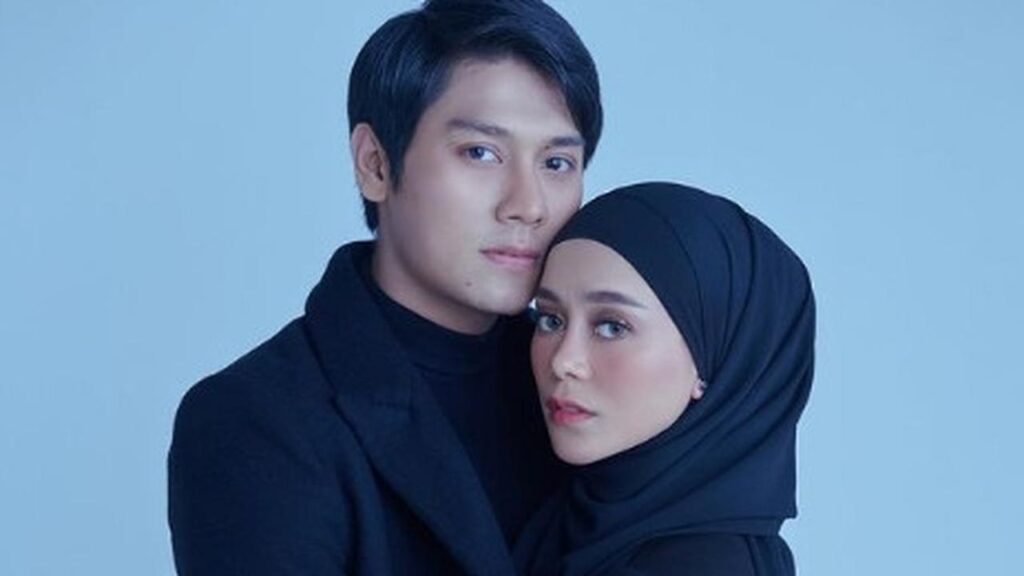 Gabriella Larasati di Akad Nikah, Kebaya Putih Berdetail Halus yang Bikin Tak Bisa Lewat Pandang