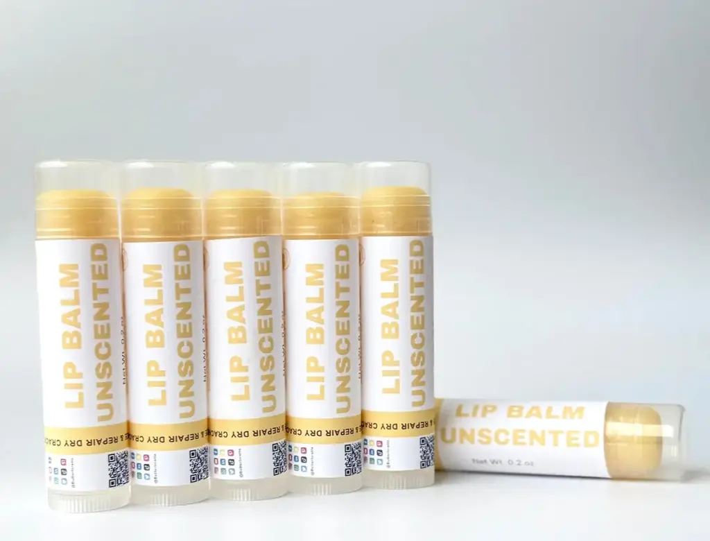 5 Lip Balm Lokal Dengan Castor Oil, Bibir Lembap Seharian Tanpa Rasa Lengket