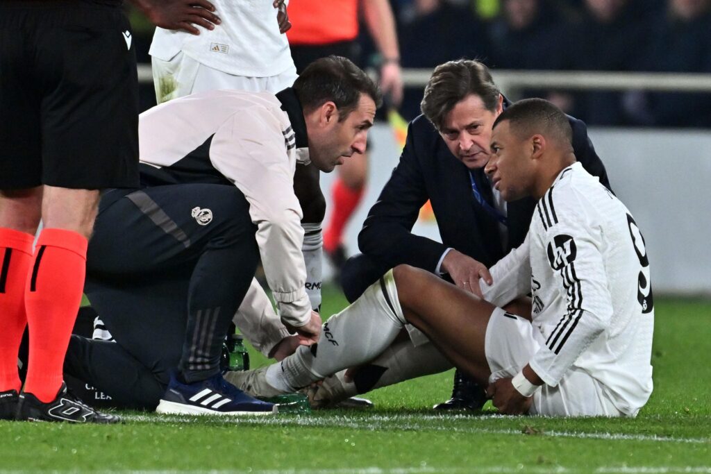 Mbappe Bantah Liburan Jadi Masalah, Real Madrid Tetap Mengawasi Pemulihannya Ketat