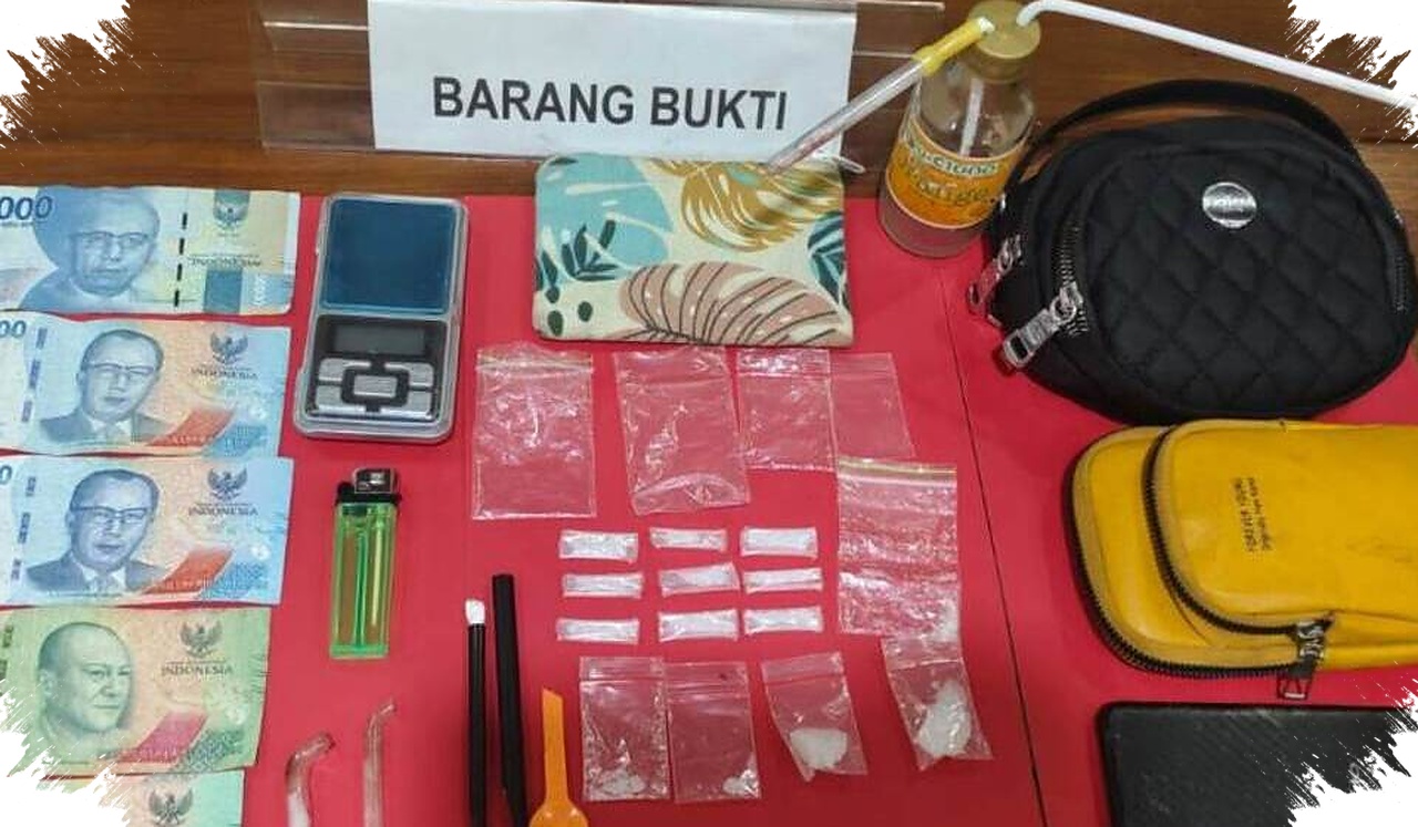 Warga Resah Lapor Polisi, Rumah Di Rintik Digerebek Dan 14 Paket Sabu Disita