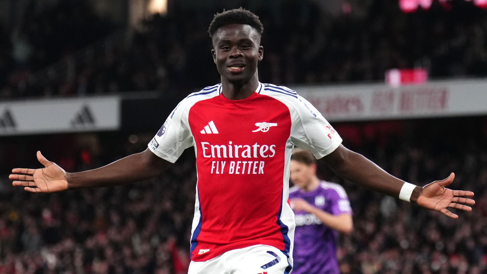 Saka Kembali Tajam, Arsenal Dapat Suntikan Penting Saat Perburuan Gelar Memanas