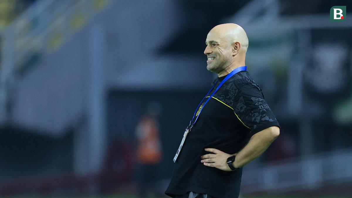 Bernardo Tavares Pasang Alarm Di GBT, PSBS Biak Si Juru Kunci Yang Bisa Merusak Persebaya