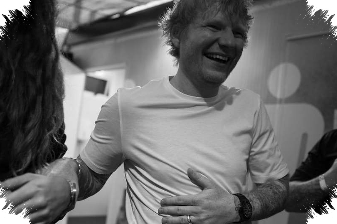 Ed Sheeran Pulih Dari Herpes Zoster, Tampil Botak Dengan Awal Baru