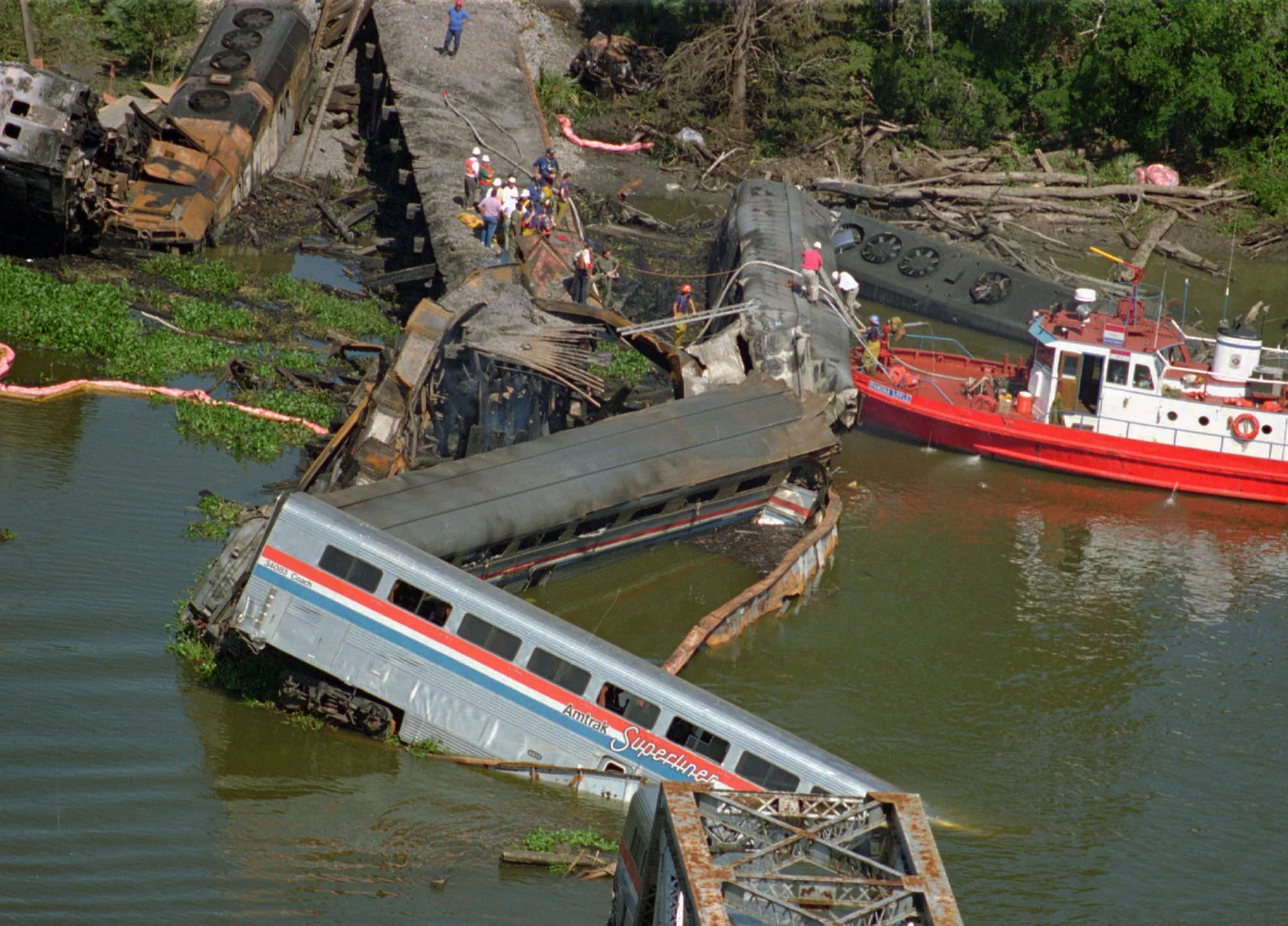 14 Tragedi Kereta Api Paling Mematikan, Dari Tsunami Sri Lanka Hingga Jawa Timur yang Terlupa
