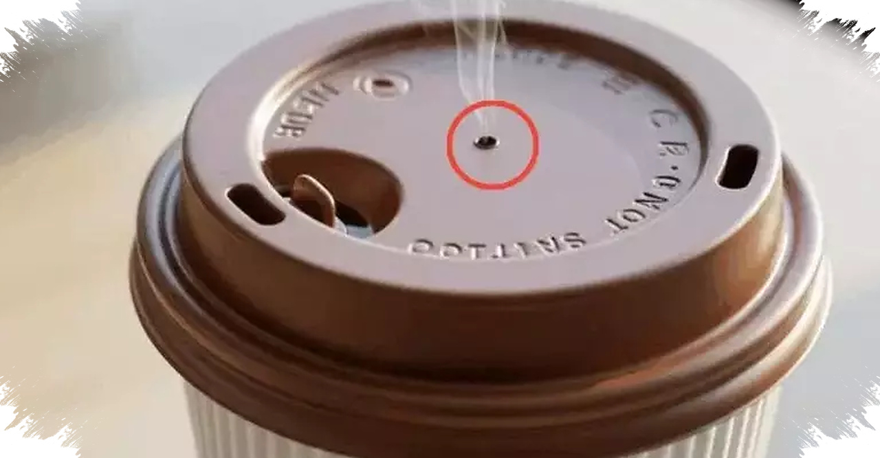 Lubang Kecil Di Tutup Kopi, Penentu Aliran Halus Dan Anti Tumpah Saat Diminum