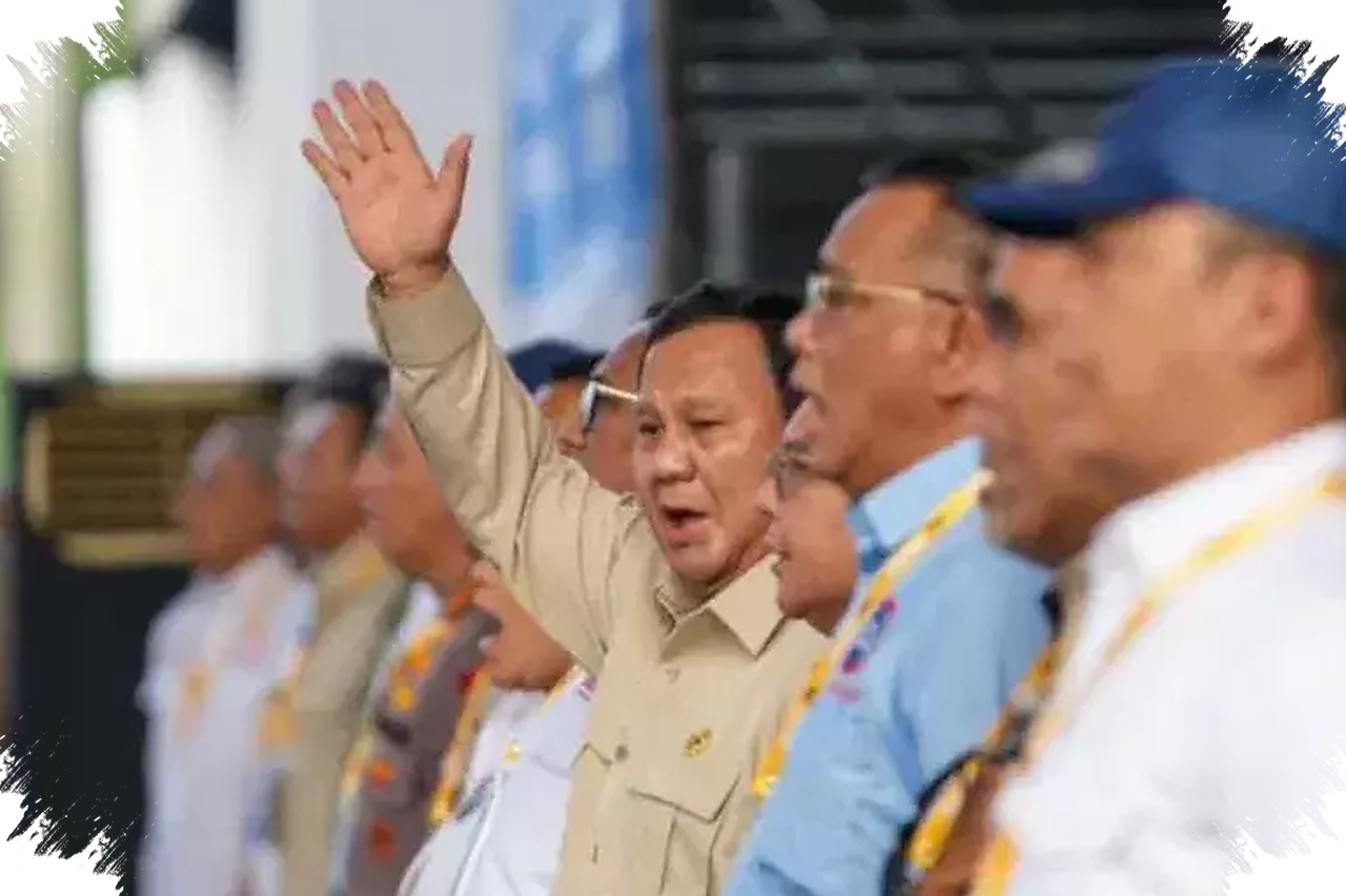 Di Monas Saat May Day, Prabowo Teken Aturan Baru untuk Awak Kapal dan Nelayan