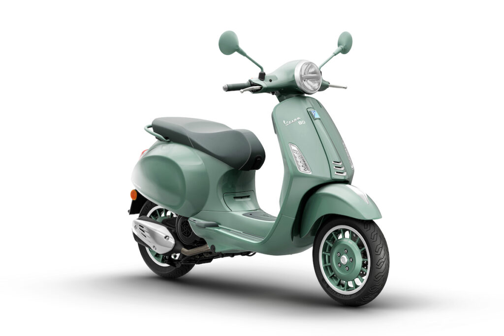 Vespa Rayakan 80 Tahun Dengan Warna Pastel Green, Koleksi Eksklusif Turut Hadir