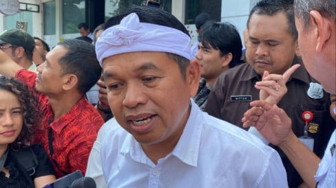 Dedi Mulyadi Usul Pajak Kendaraan Dihapus, Warga Bayar Saat Pakai Jalan