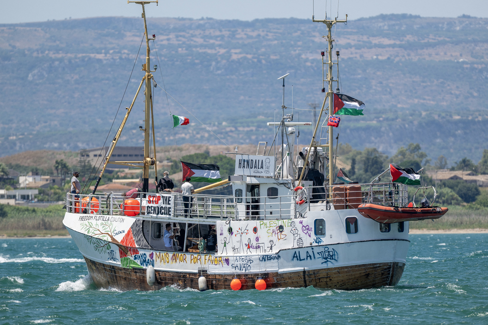 Israel Sita Lebih Dari 40 Kapal Global Sumud, Puluhan Aktivis Masih Ditahan Di Laut Gaza
