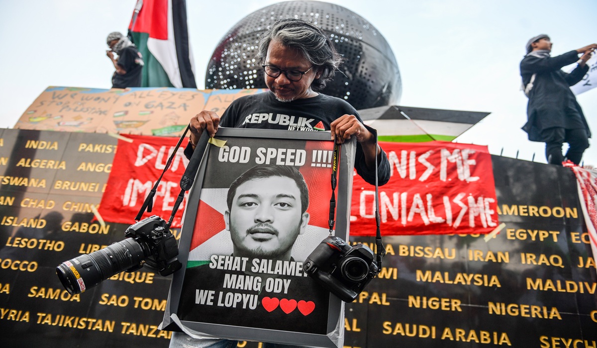 Kapal Kemanusiaan Ditahan Israel, RI Cari Jalan Lewat Yordania dan Turki