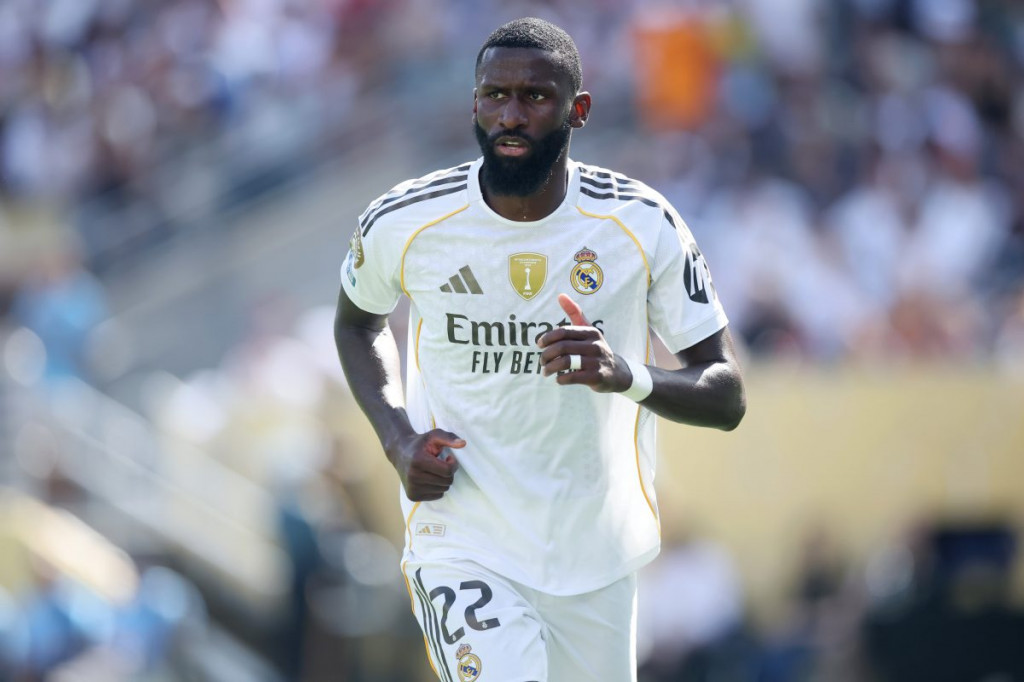 Krisis Lini Belakang Memaksa Madrid Bergerak Cepat, Negosiasi Baru Rüdiger Dimulai