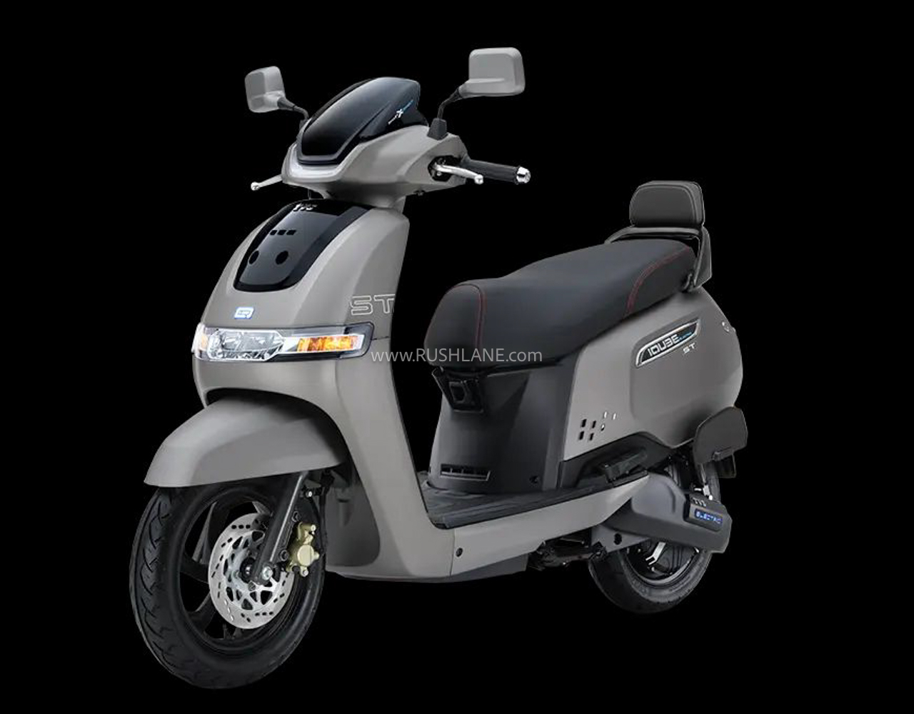 Harga TVS iQube S Anjlok Drastis, Motor Listrik Premium Ini Kini Masuk Akal Buat Harian