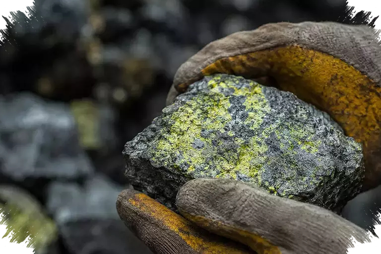 Dari Kerak Bumi ke Senjata Nuklir, Uranium Jadi Titik Paling Rawan Dunia