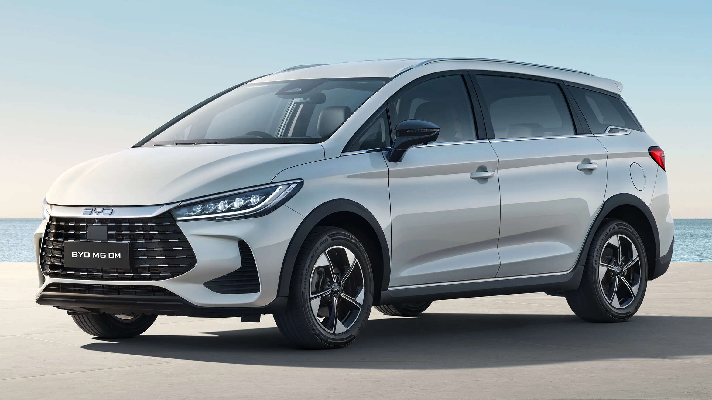 BYD M6 DM Tak Bisa Asal Isi BBM, RON 92 Jadi Batas Aman Mesin PHEV