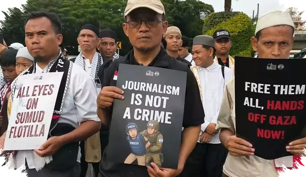Di Depan Kedubes AS, Massa Tagih Israel Bebaskan 9 WNI dari Aksi Flotilla Gaza