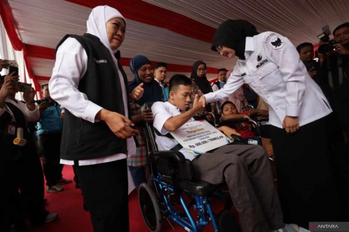 Bansos Jawa Timur Diubah Jadi Jalan Mandiri, Tapi Masalah Terbesarnya Ada Di Data
