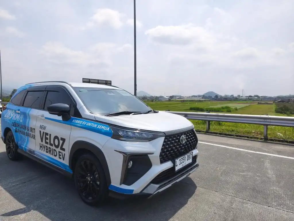 Ragu Hybrid Loyo Di Tanjakan? Power Mode Veloz Hybrid Bikin Percaya Diri Di Jalur Pegunungan