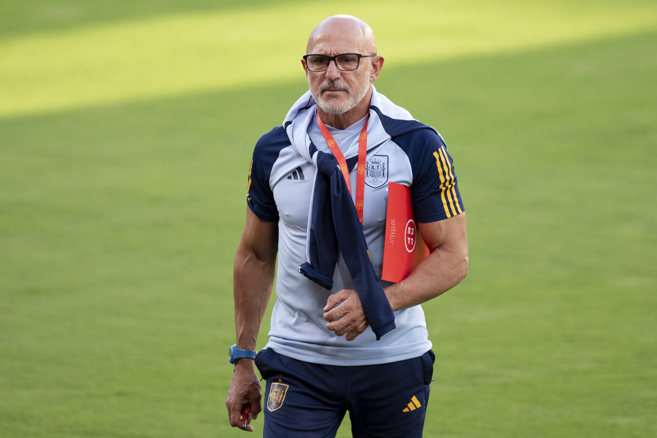 Luis de La Fuente Coret Real Madrid, Spanyol Makin Berwajah Barcelona Jelang Piala Dunia 2026