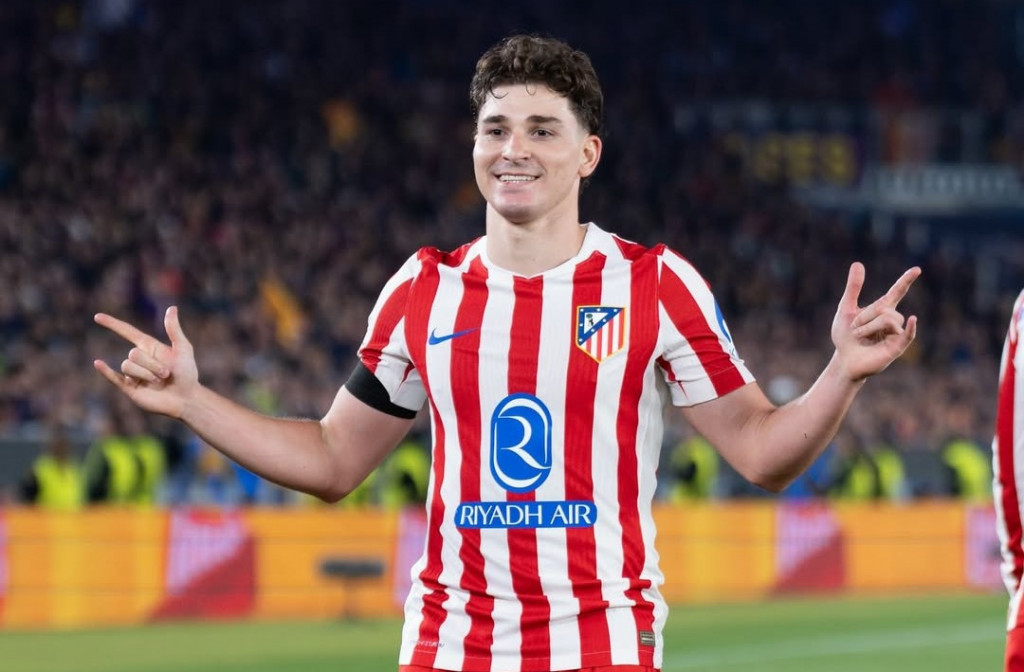 Julian Alvarez Ingin Cabut ke Barcelona, Atletico Patok Harga Rp3 Triliun