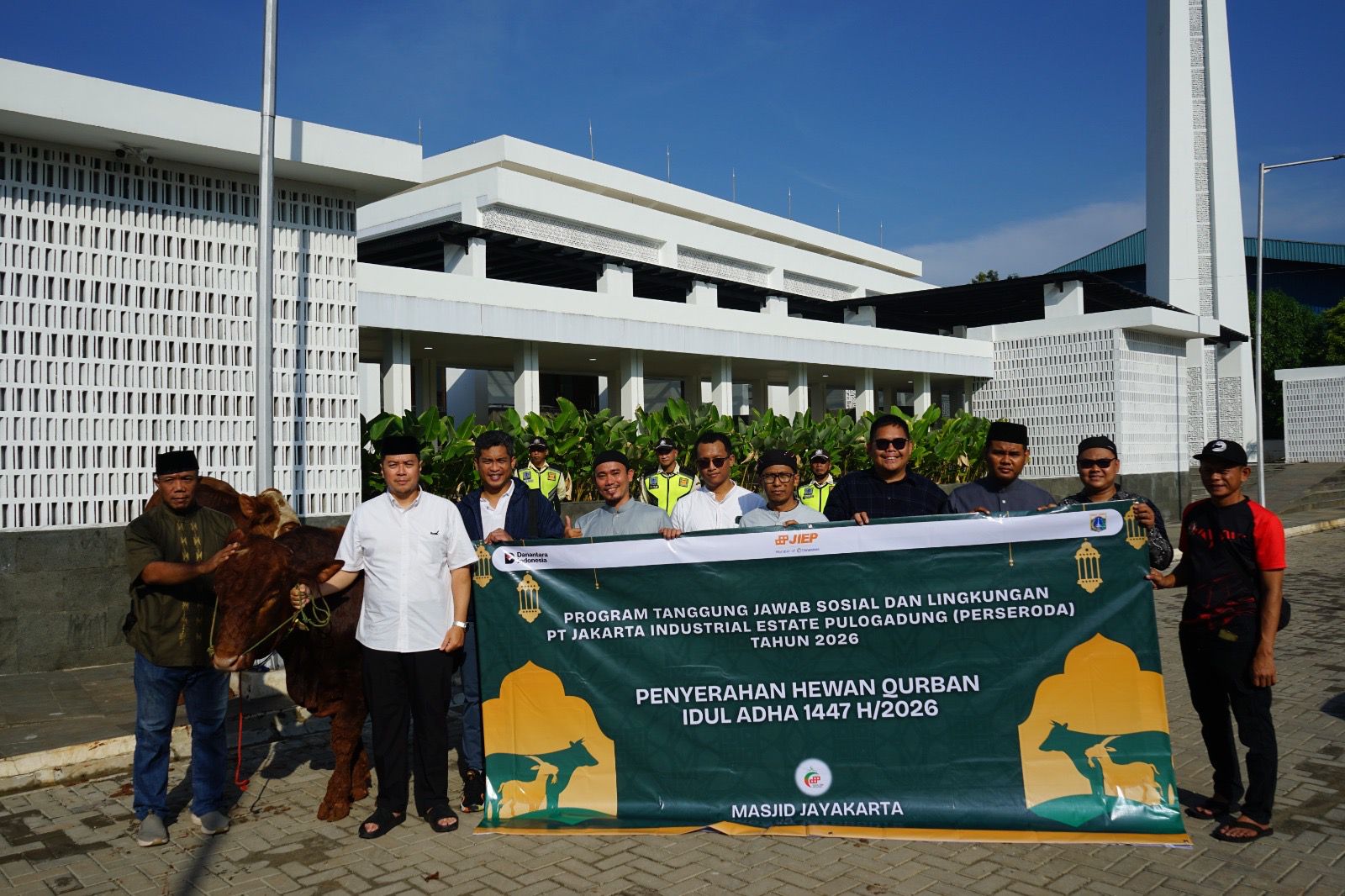 34 Ekor Sapi Kurban Dikirim ke Jakarta, Langkah Sosial Perseroda DKI yang Menjangkau Warga
