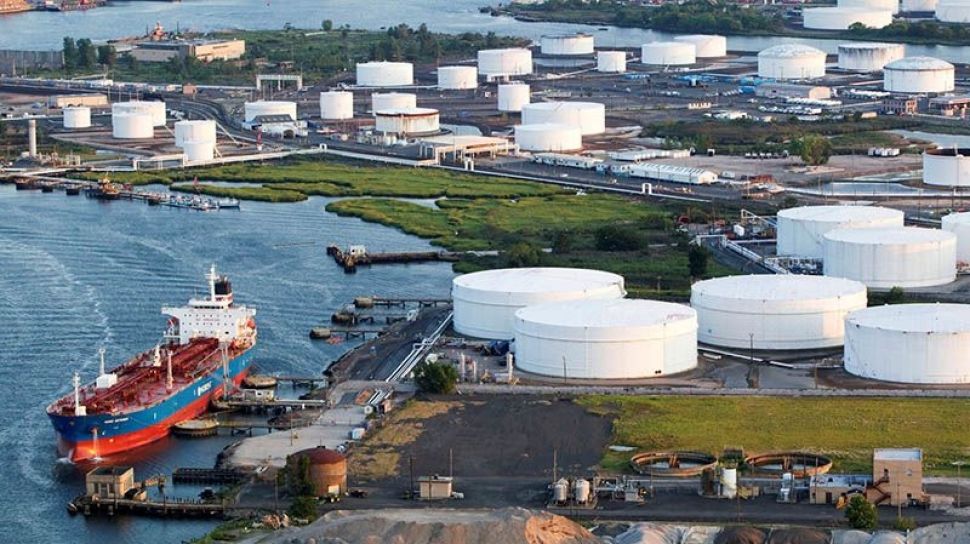 Serangan AS Ke Iran Lagi, Minyak Dunia Melonjak Dan Selat Hormuz Makin Rawan