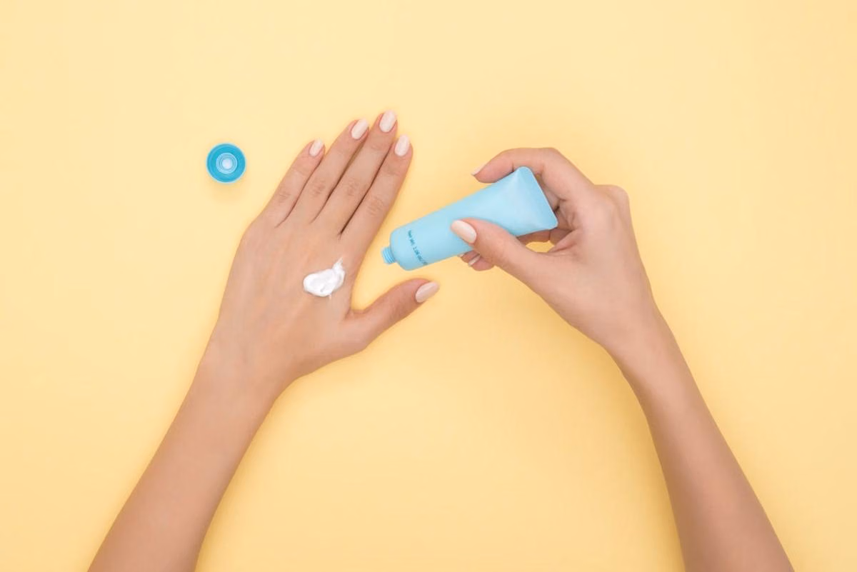 Kulit Berminyak Tak Lagi Lengket, 5 Sunscreen Ini Bikin Wajah Tetap Matte Seharian