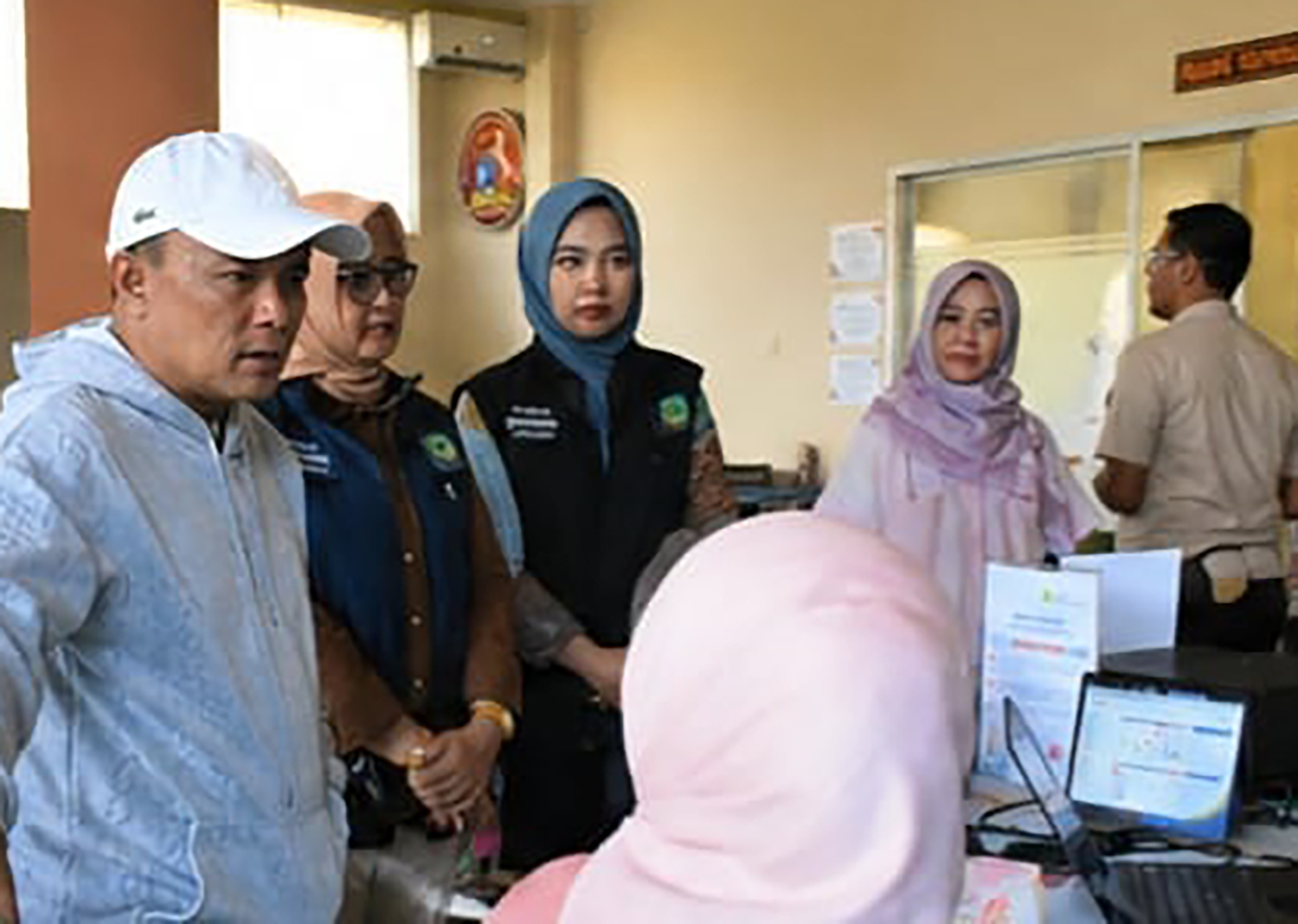 Sidak Hari Pertama Usai Idul Adha, Bupati Kuningan Uji Disiplin ASN dan Layanan Publik