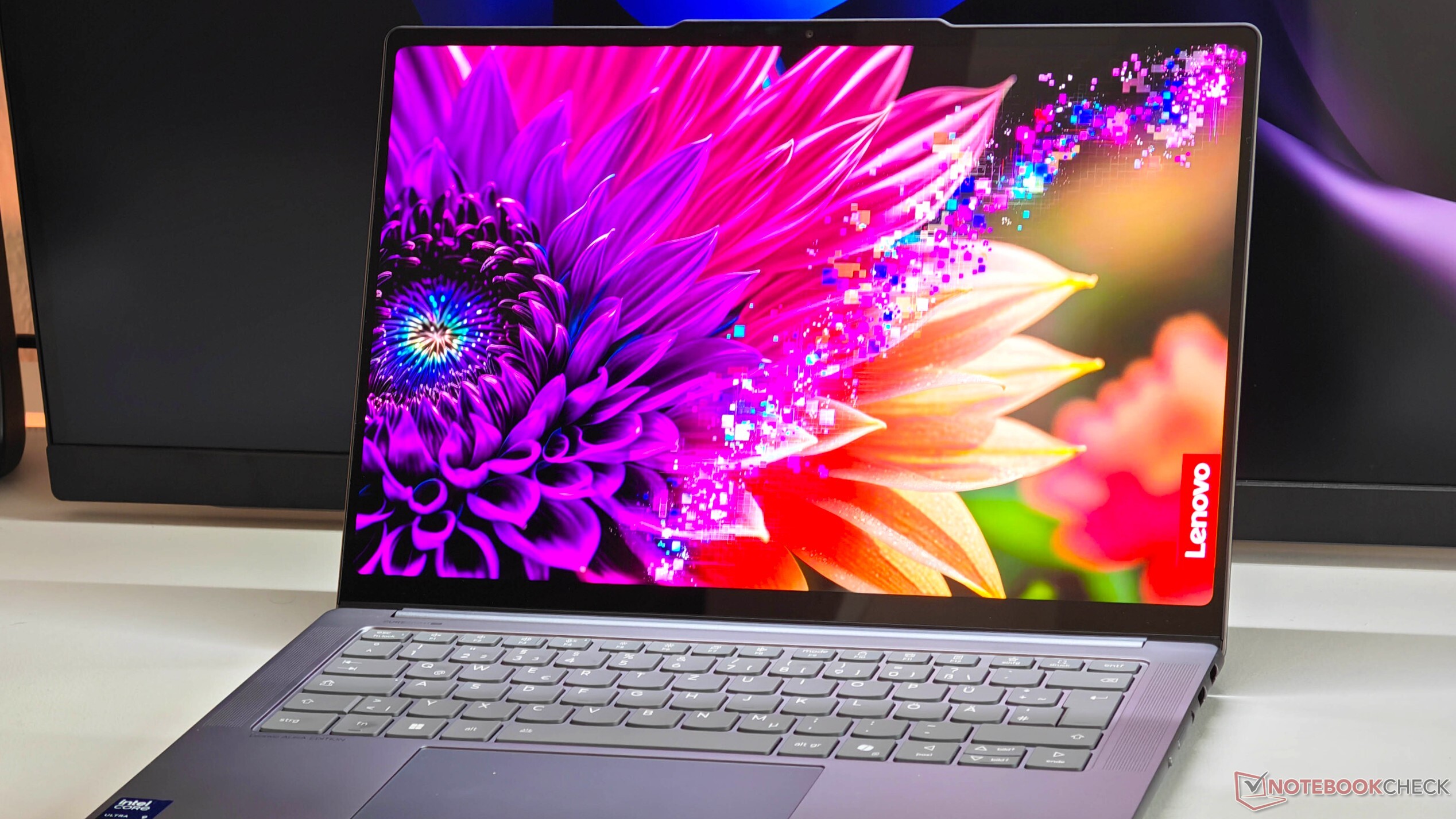 Lenovo Bocorkan Laptop Pertama Nvidia N1X, Sinyal Era PC Baru Langsung Mahal