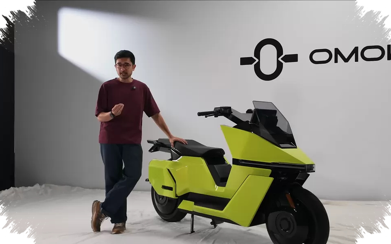 Motor Rp30 Jutaan dengan Suspensi Ala Moge, Layar 10 Inci, dan Jarak 210 Km Sekali Cas
