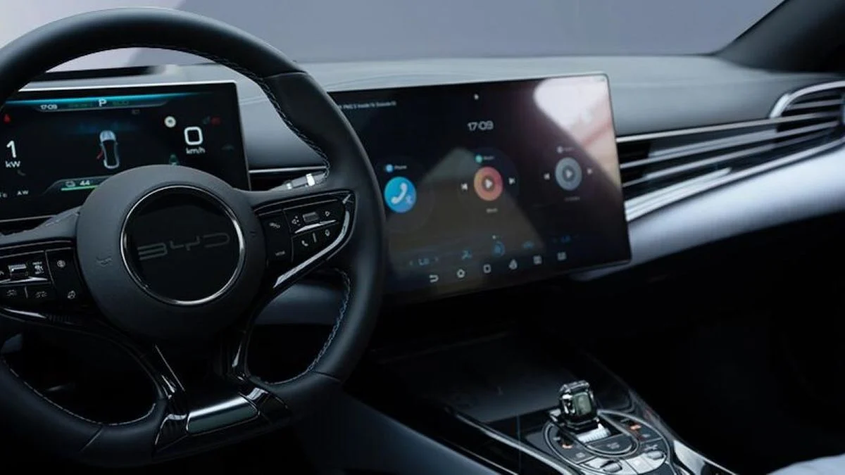BYD Seal 2026 Terasa Selangkah di Depan, Layar Berputar Dan Smartphone Key Jadi Andalan
