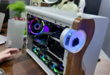 Casing MicroATX Ini Punya Ferrofluid Bergerak, Meja Kerja Langsung Terlihat Aneh Tapi Keren