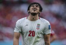 Foto Salaman Berujung Sanksi, Azmoun Dicoret Dari Skuad Iran Piala Dunia 2026