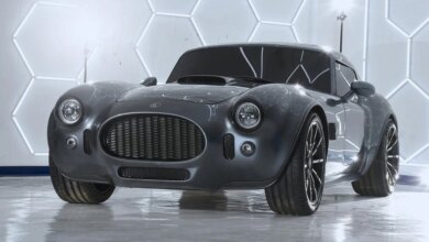 AC Cobra GT Coupe, Klasik Ikonik Ini Tiba-Tiba Punya V8 720 dk dan Nyaman Buat Touring