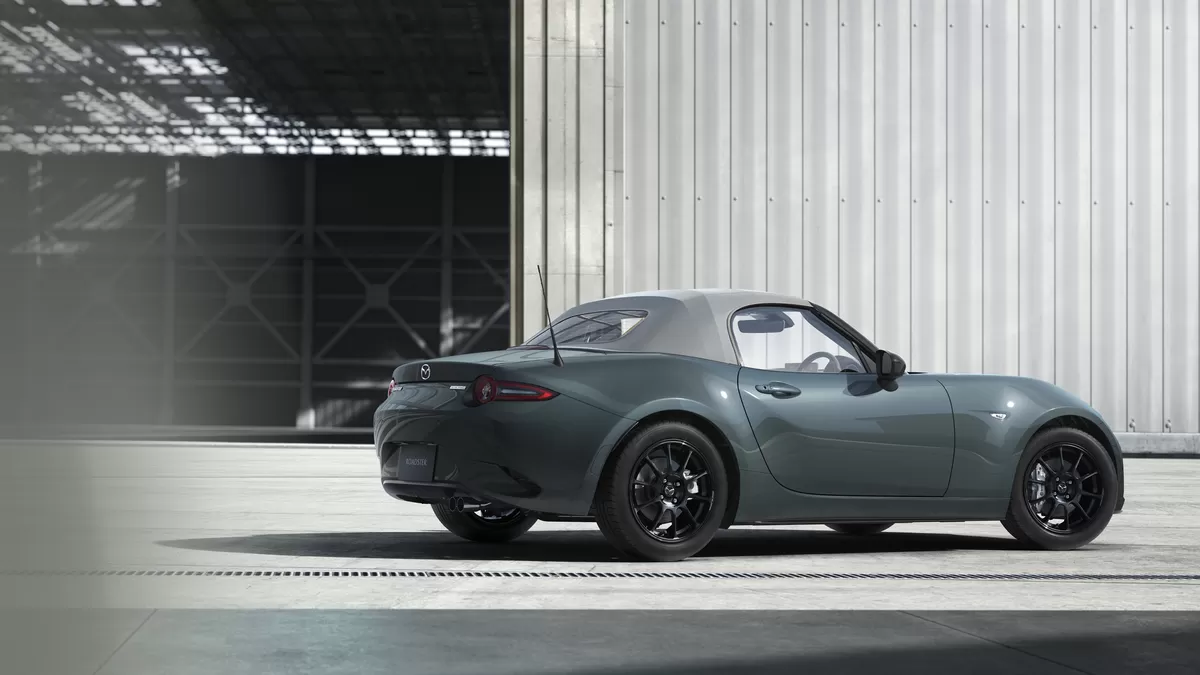 Mazda MX-5 Punya Warna Hijau Baru, Pertama Kalinya Untuk Generasi ND