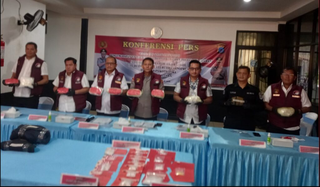 Kurir Sabu 9,5 Kg Ditangkap di Banjarmasin, Jejak Jaringan Fredy Pratama Terbongkar